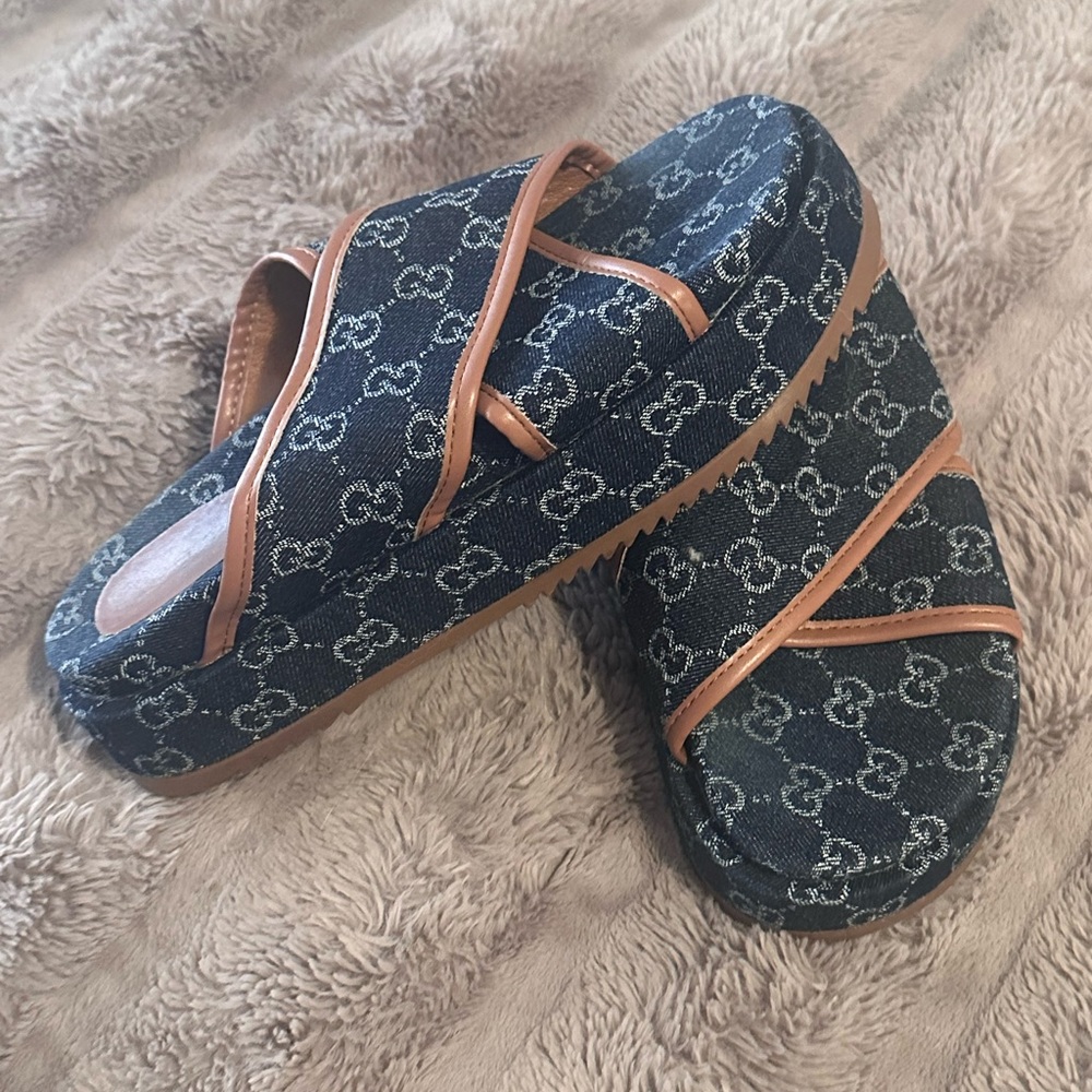 Gucci Blue Denim Slide Sandals with Brown Trim